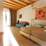 Il Sole Nel Mare - Lido Di Volano 3* Comacchio