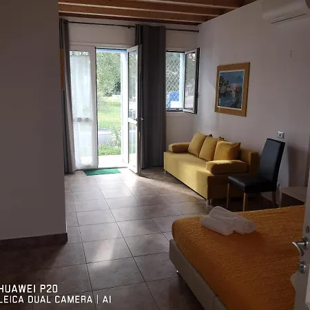 Il Sole Nel Mare - Lido Di Volano Panzió Comacchio
